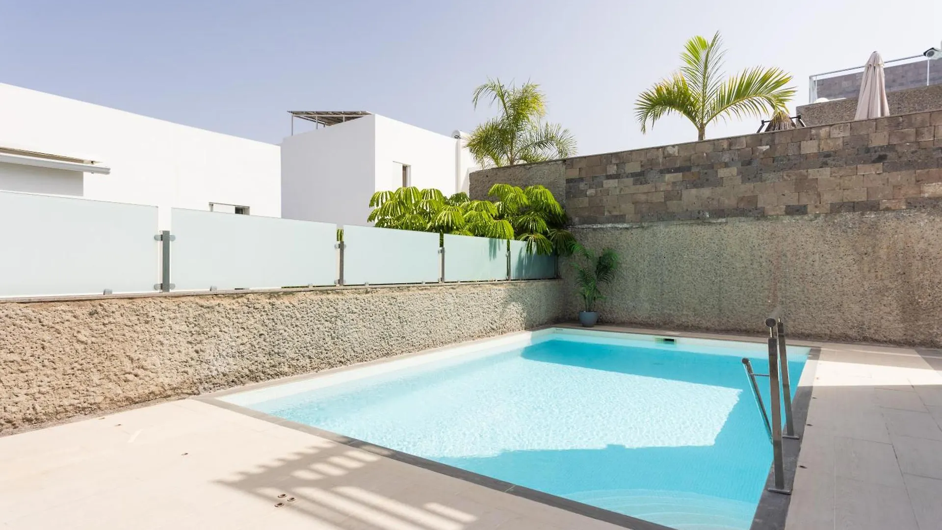 アデヘ Luxury Bkm In Playa Del Duqueヴィラ 0*,
